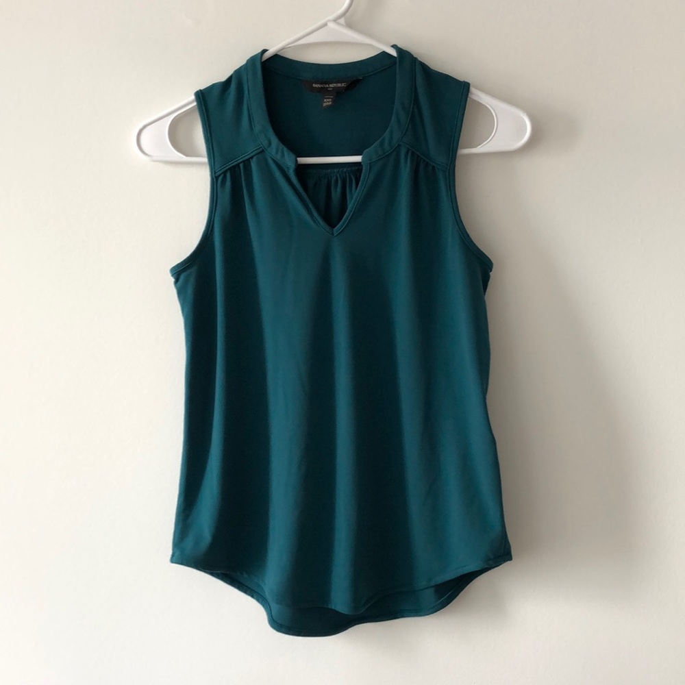 Banana republic size pxxs teal/green blouse